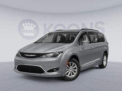 Used 2020 Chrysler Pacifica Touring-L