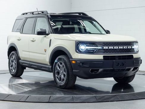 Used 2024 Ford Bronco Sport Badlands w/ Premium Package AWD/4WD image 4