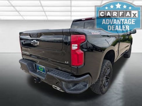 Used 2024 Chevrolet Silverado 1500 LT Trail Boss w/ LT Trail Boss Premium Package AWD/4WD image 33