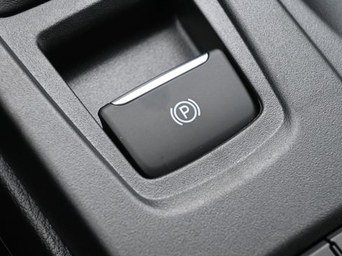 New 2026 Ford Ranger XL image 25