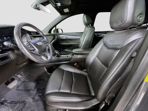 Used 2021 Cadillac XT6 Luxury FWD image 23