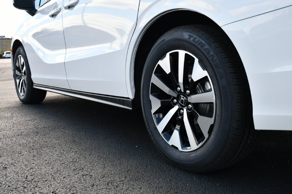 New 2027 Honda Odyssey EX-L image 9
