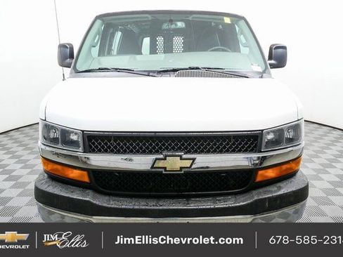 Used 2018 Chevrolet Express 2500 Work Van w/ Driver Convenience Package image 26