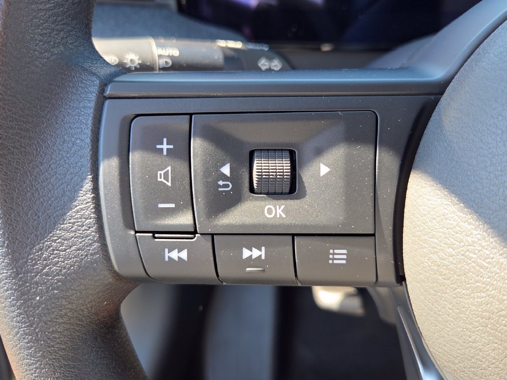 New 2027 Nissan Kicks S FWD image 26