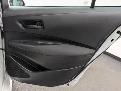 Used 2024 Toyota Corolla LE FWD image 19