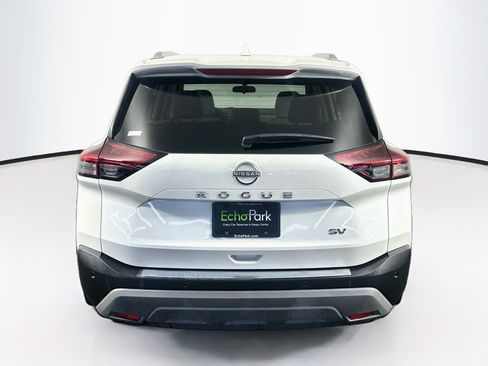Used 2023 Nissan Rogue SV w/ SV Premium B Package FWD image 7