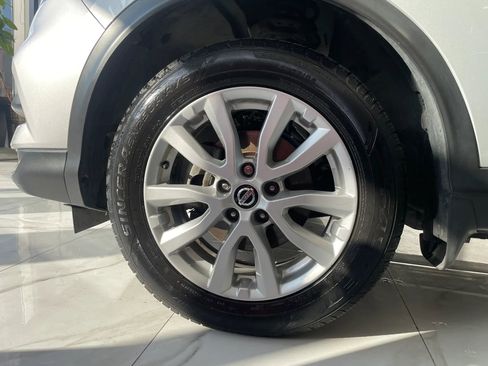 Used 2020 Nissan Rogue Sport SV AWD/4WD image 28