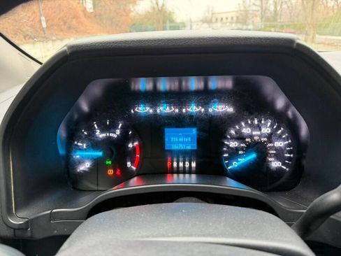 Used 2022 Ford F250 XL w/ Power Equipment Group image 37