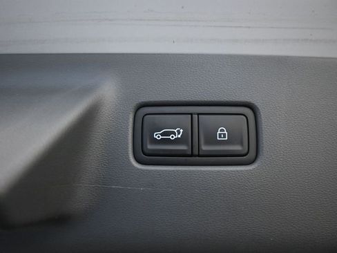 Used 2025 Hyundai Santa Fe SEL image 9