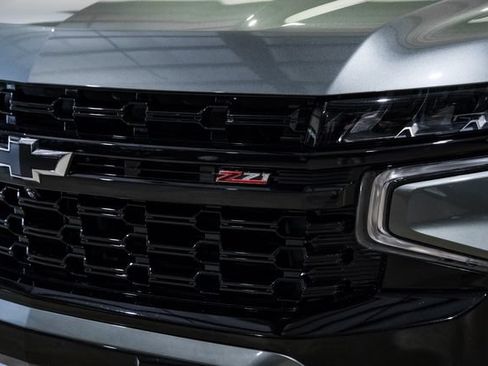Used 2024 Chevrolet Tahoe Z71 w/ Z71 Off-Road Package AWD/4WD image 17