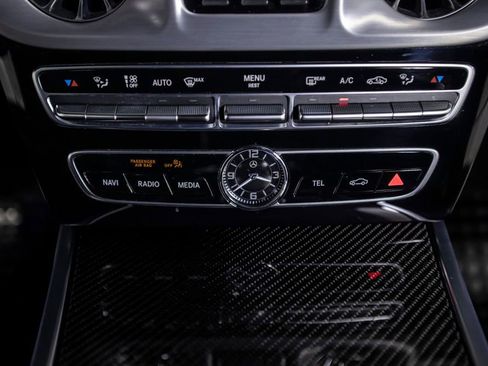 Used 2019 Mercedes-Benz G 550 image 32