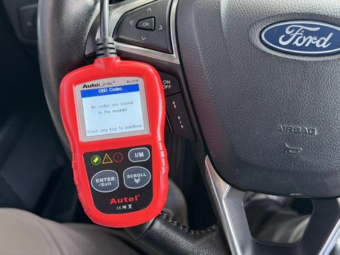 Used 2020 Ford Fusion SE w/ Equipment Group 151A FWD image 41