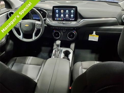 New 2025 Chevrolet Blazer LT w/ Driver Confidence Package image 26