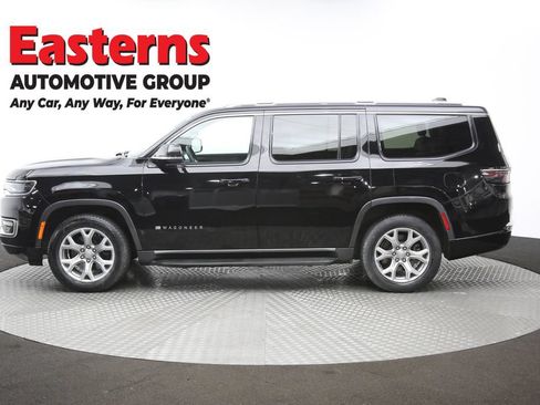 Used 2022 Jeep Wagoneer Series II AWD/4WD image 60