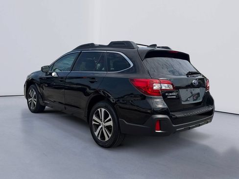 Used 2019 Subaru Outback 2.5i Limited AWD/4WD image 5