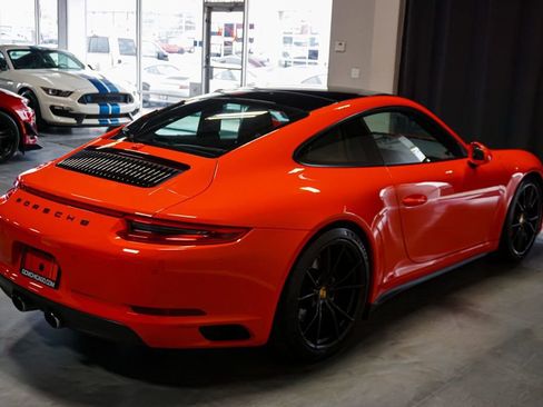 Used 2017 Porsche 911 GT3 RS image 7