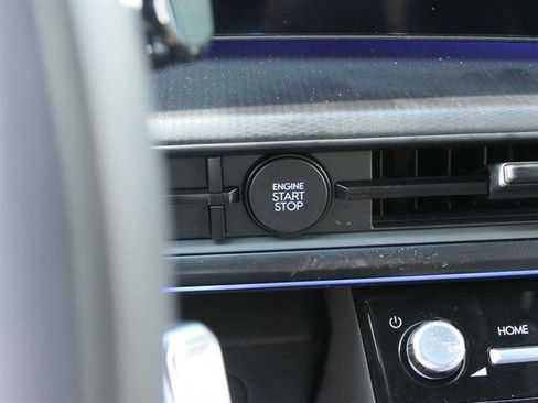 New 2025 Hyundai Santa Fe Calligraphy image 15