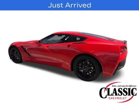 Used 2019 Chevrolet Corvette Stingray Coupe w/ 1LT image 3