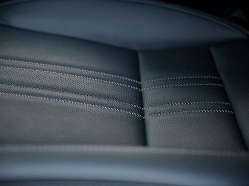 New 2026 Honda HR-V EX-L image 22