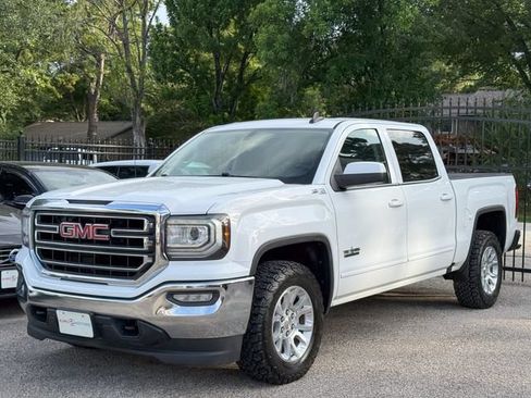 Used 2017 GMC Sierra 1500 SLE w/ Texas SLE Value Package AWD/4WD image 4
