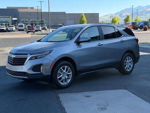 Used 2023 Chevrolet Equinox LT w/ LPO, Cargo Package AWD/4WD image 7