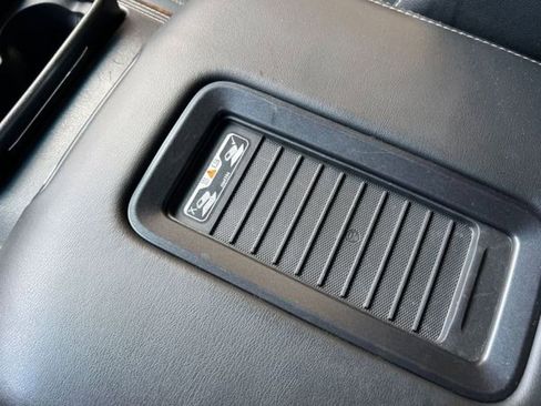 Used 2017 Chevrolet Tahoe Premier image 22