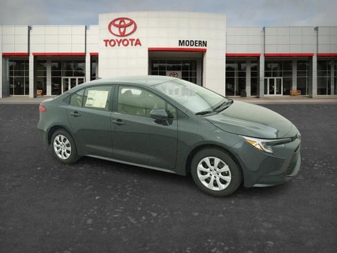 New 2026 Toyota Corolla LE FWD image 17