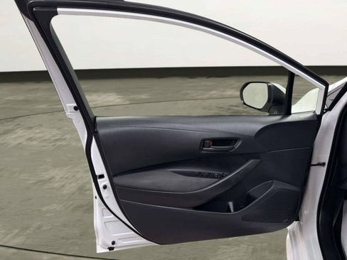 Used 2023 Toyota Corolla LE FWD image 10
