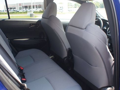 Used 2024 Toyota Corolla Cross AWD Hybrid w/ Moonroof Package image 22