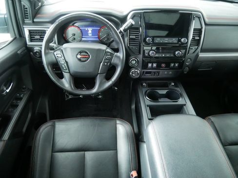 Used 2021 Nissan Titan PRO-4X w/ Pro-4x Convenience Package AWD/4WD image 20
