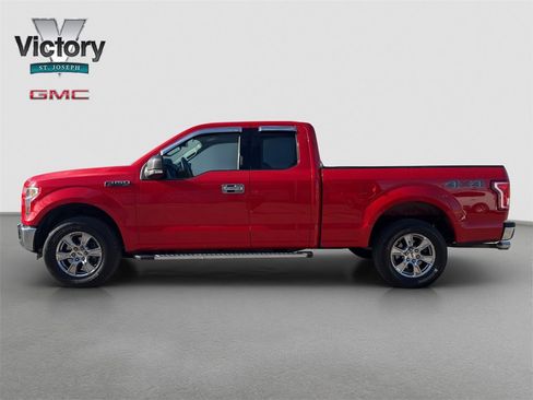 Used 2015 Ford F150 XLT w/ Equipment Group 302A Luxury image 6