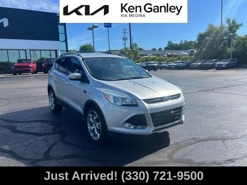 Used 2014 Ford Escape Titanium AWD/4WD image 3