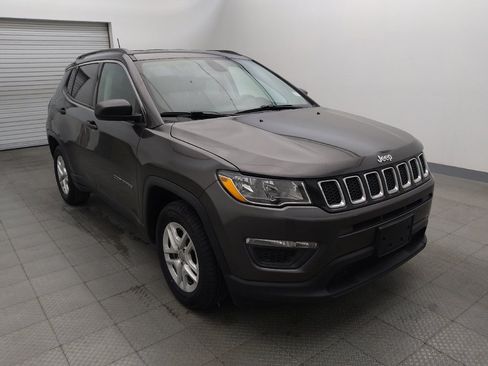 Used 2019 Jeep Compass Sport FWD image 13