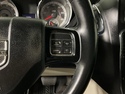 Used 2014 Dodge Grand Caravan SXT FWD image 26