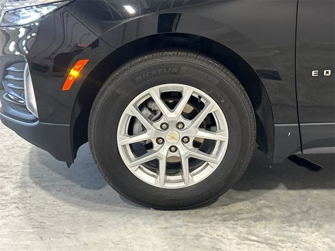 Used 2023 Chevrolet Equinox LT image 11
