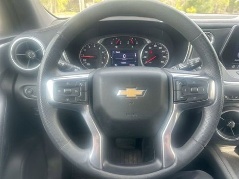 Used 2021 Chevrolet Blazer LT image 18
