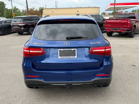 Used 2019 Mercedes-Benz GLC 43 AMG 4MATIC image 4
