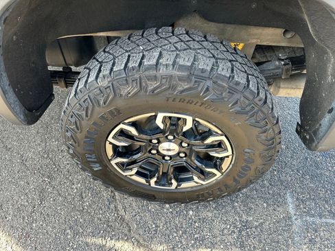 Certified 2023 Chevrolet Silverado 1500 ZR2 image 21