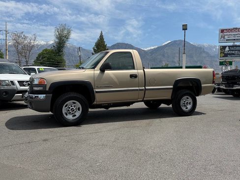 Used 2006 GMC Sierra 2500 W/T RWD image 14