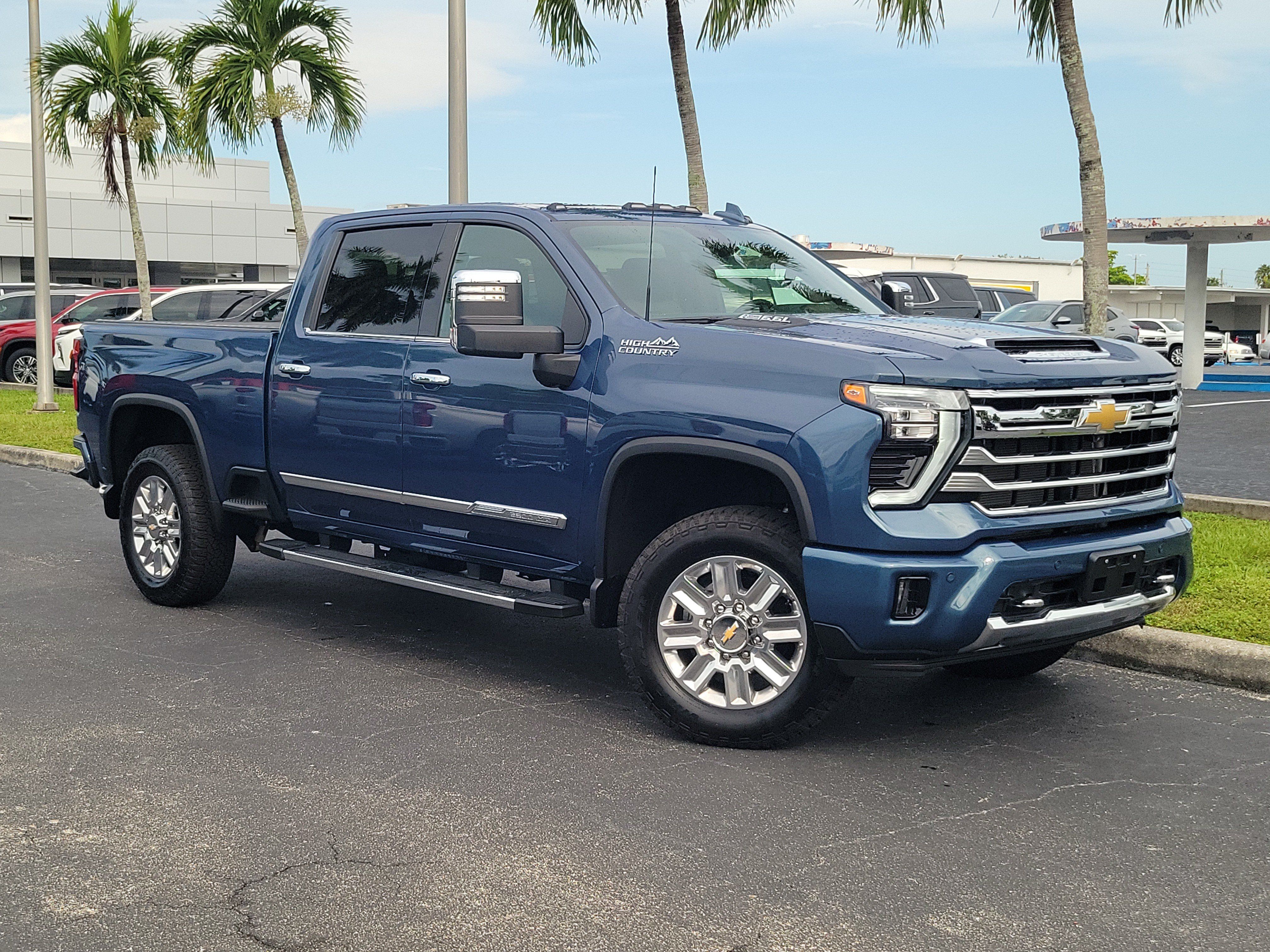 Used 2025 Chevrolet Silverado 2500 High Country w/ High Country Premium Package AWD/4WD image 33