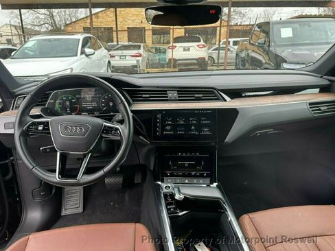 Used 2022 Audi e-tron Premium w/ Towing Package image 14