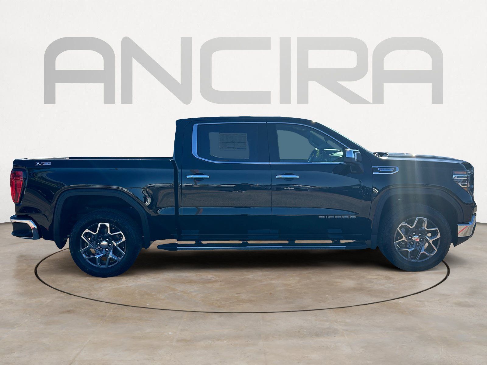 Used 2026 GMC Sierra 1500 SLT AWD/4WD image 11