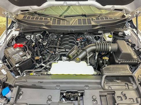 New 2026 Ford F150 Lariat w/ Equipment Group 501A Mid AWD/4WD image 44