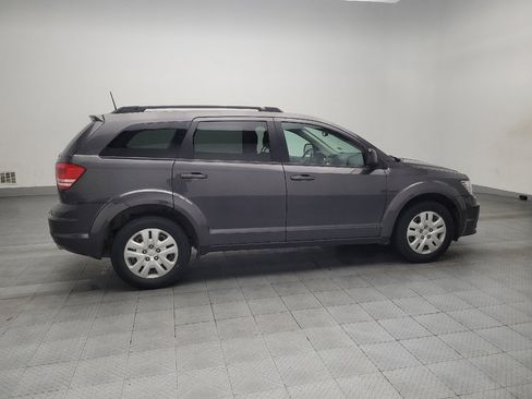 Used 2020 Dodge Journey SE w/ SE Popular Equipment Group image 10