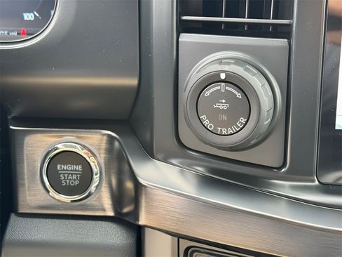 New 2026 Ford F250 Lariat w/ Lariat Ultimate Package image 18