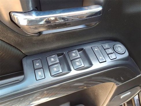 Used 2018 GMC Sierra 1500 SLT image 11