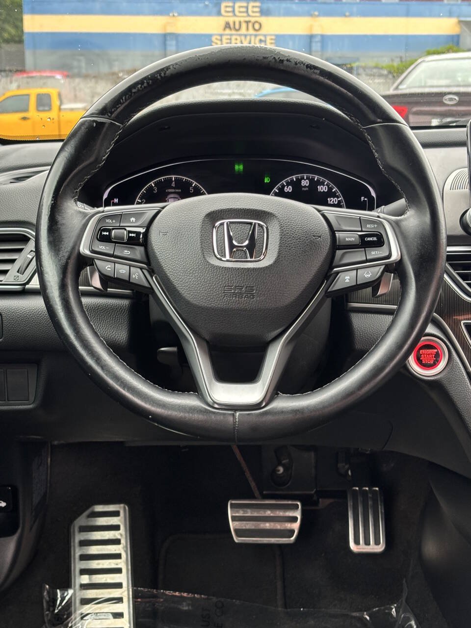Used 2018 Honda Accord Sport image 19