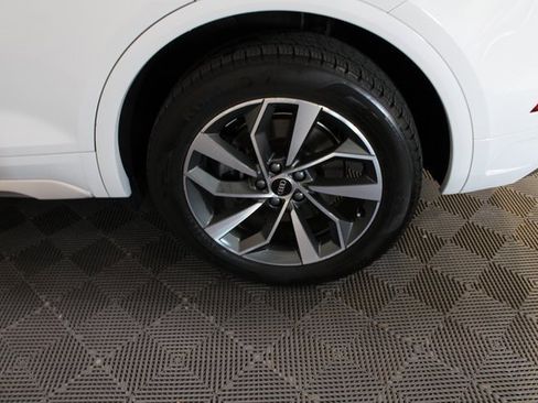 Used 2022 Audi Q5 2.0T Premium Plus w/ Premium Plus Package image 23