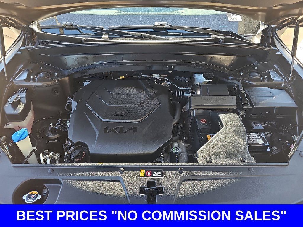 Used 2025 Kia Telluride S FWD image 34
