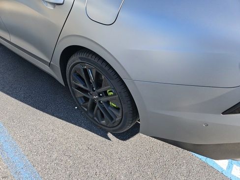 Certified 2025 Kia K5 GT w/ GT1 Package image 11